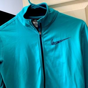 Nike quarter zip running style - size M. Good condition